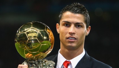 九游jiuyou-WRC赛车制造：技术创新引领性能新时代，wrc赛车视频