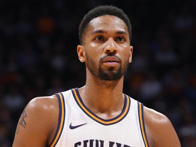 “九游app_ 场外精彩：明星球员的温馨生活瞬间”，nba球员场外生活