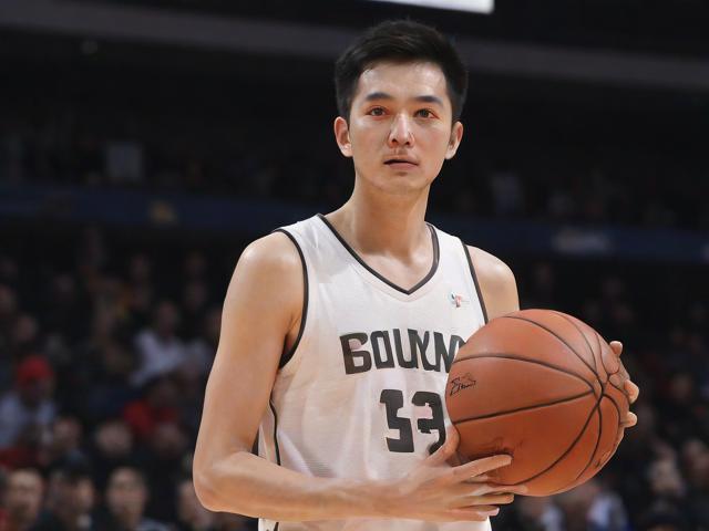 jiuyou.com_ 中国篮球国家队教练团队亮相，战略调整引期待，中国篮球队教练组