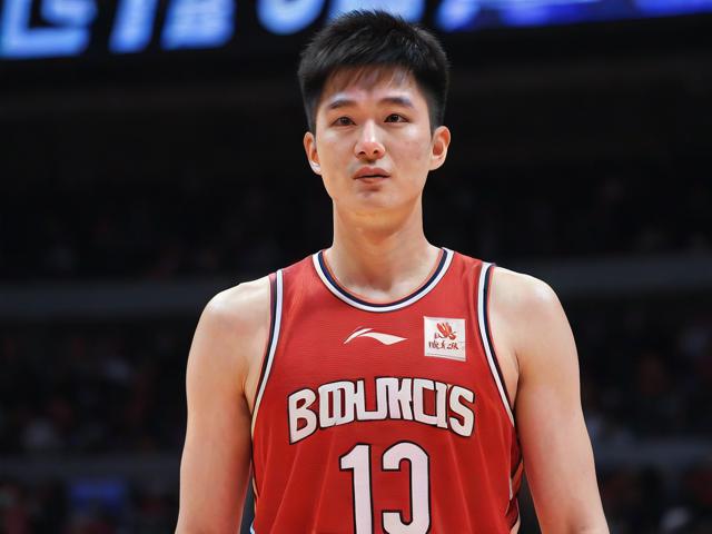 jiuyou.com_ 中国篮球明星转型成为商业偶像，影响力扩大，中国明星篮球队成员
